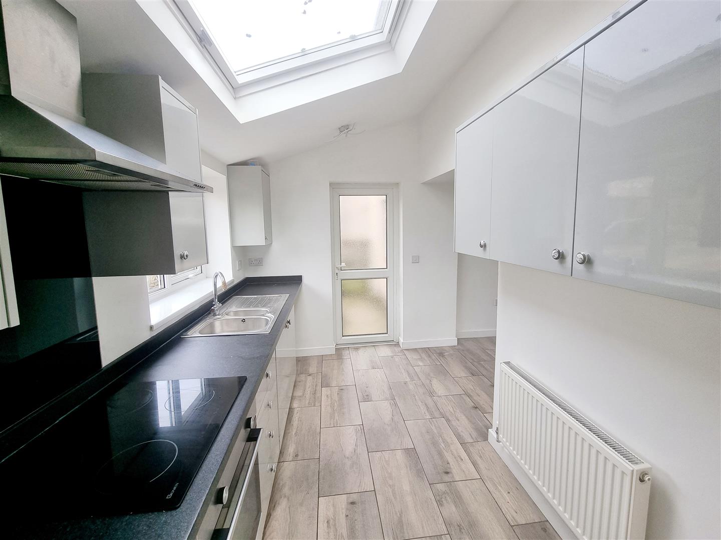 Bay Tree Avenue, Sketty, Swansea, £165,000 Dawsons Property